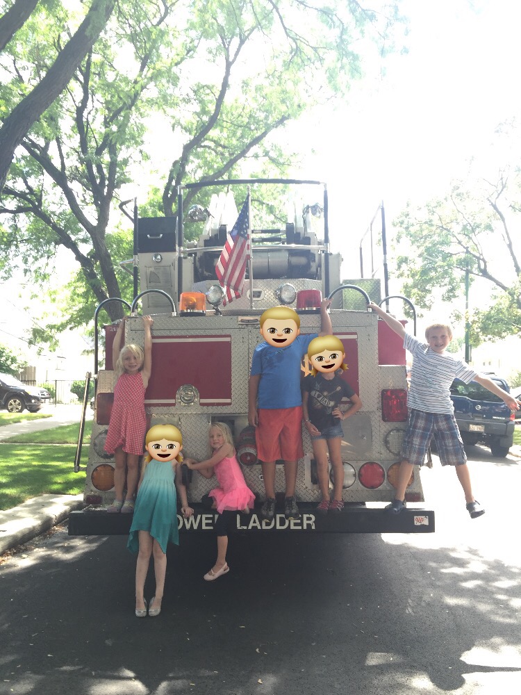 chicago blogger, chicago block party, mommy blog, mom guilt, fire truck